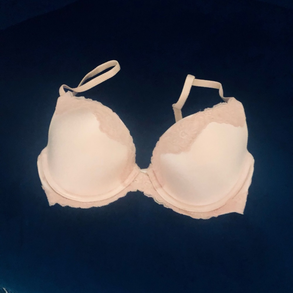 34B Pale Pink Bra
